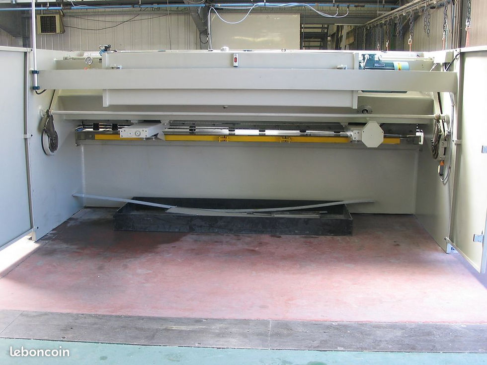 Miniature : Cisaille-guillotine PETERZEN 3200x6 d'occasion
