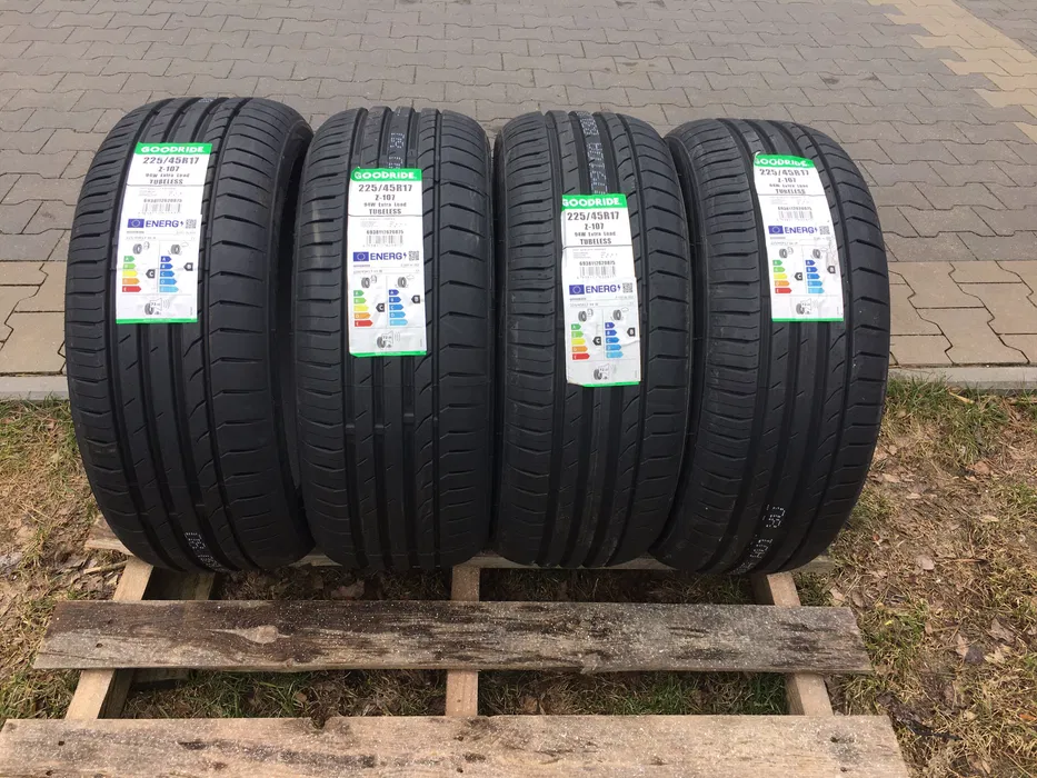 NEW CAR TIRES 225.45R17 94W GOODRIDE Tire