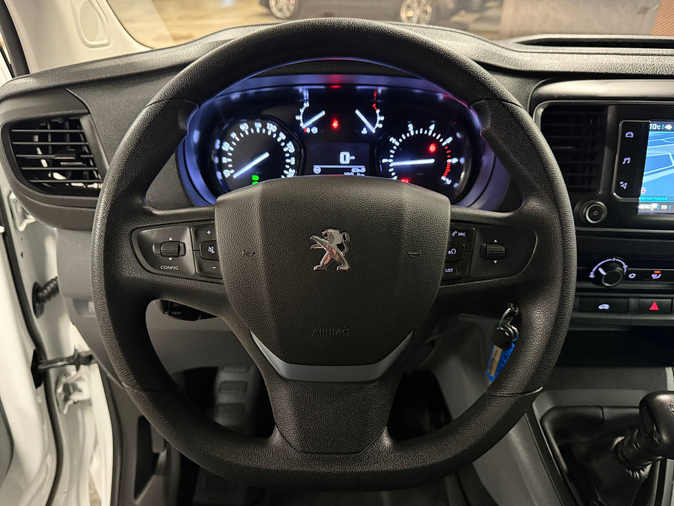 Miniature : PEUGEOT EXPERT BLUEHDI 120 CV 3 PLACES / TVA RECUPERABLE