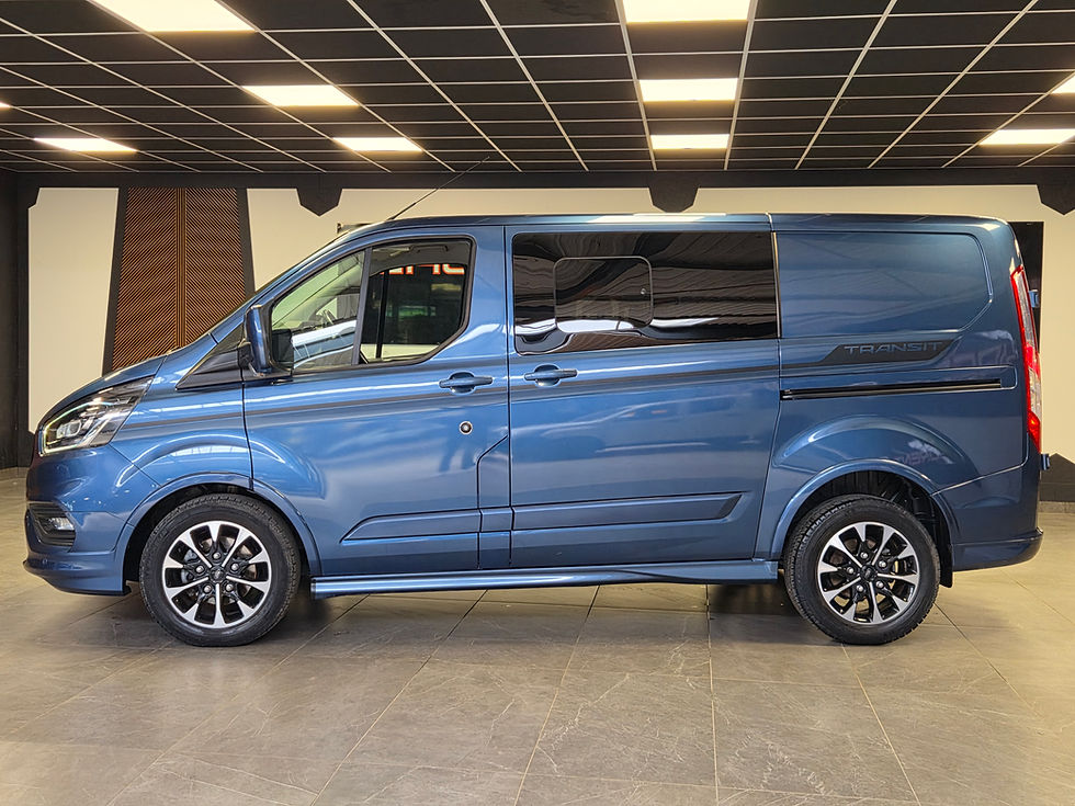 Miniature : FORD TRANSIT CUSTOM L1H1 2.0 ECOBLUE 185