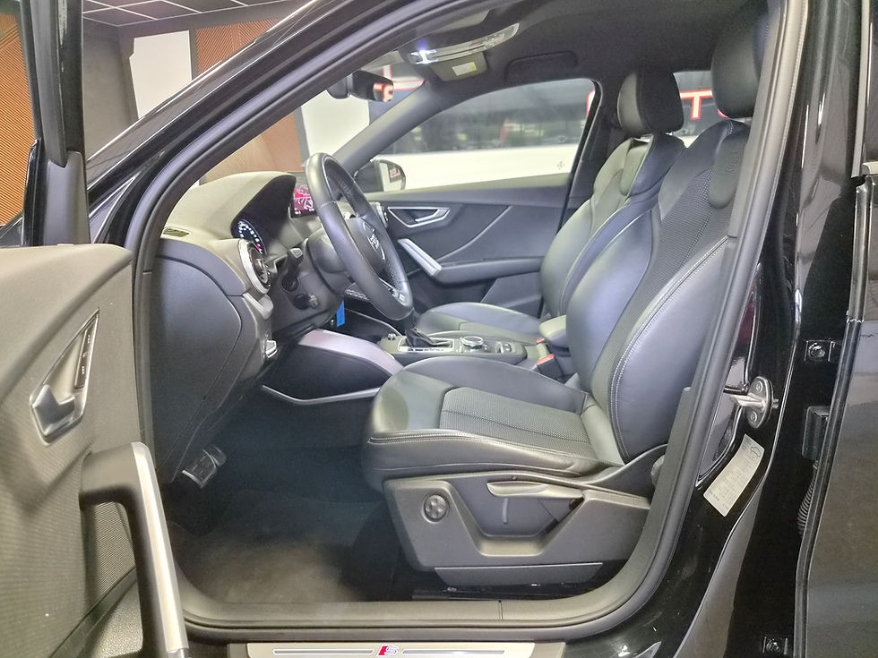 Miniature : AUDI Q2 30 TDI 116 CV BVA PACK SLINE