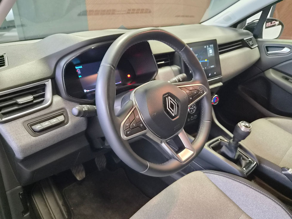 Miniature : RENAULT CLIO V 1.5 BLUE DCI 100CV BVM6 / CARPLAY / GPS / CLIM / LED