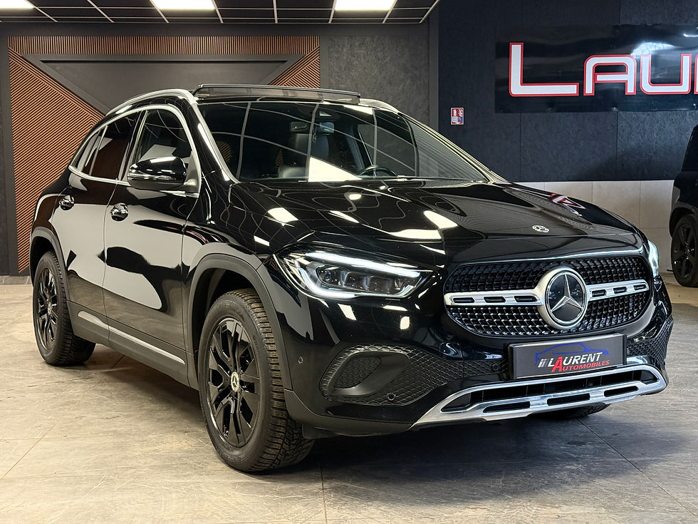 Miniature : MERCEDES GLA 200 D 150CH BVA TOIT OUVRANT GPS
