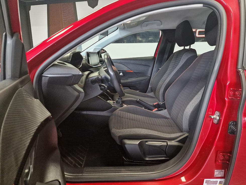 Miniature : PEUGEOT 208 BLUEHDI 100 CV CARPLAY