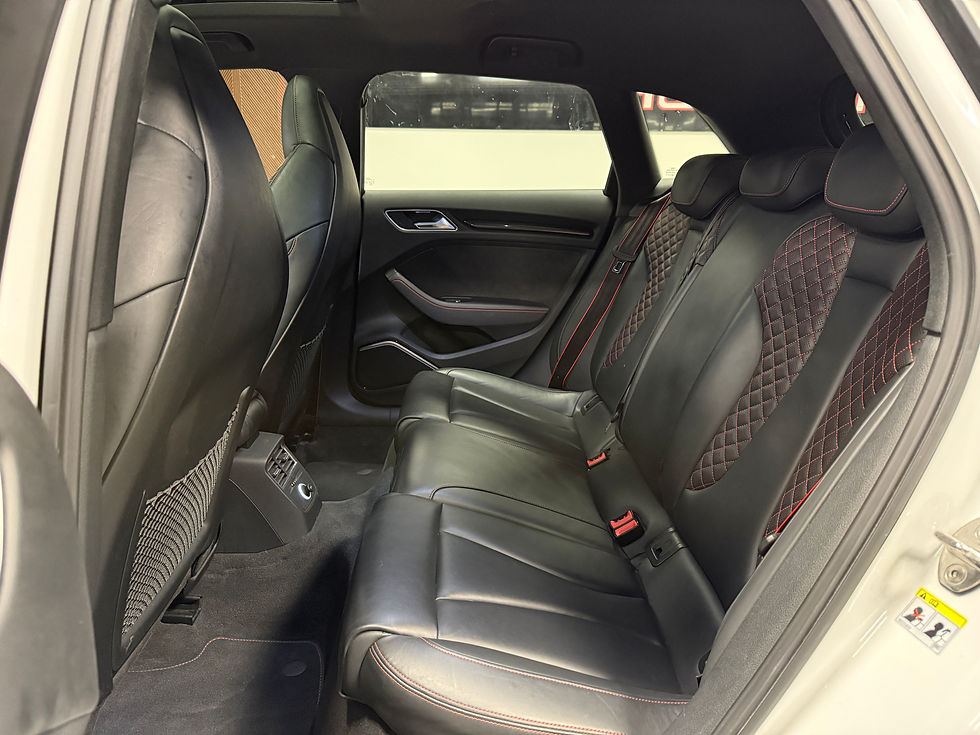 Miniature : AUDI RS3 SPORTBACK 2.5 TFSI 400 CV QUATTRO BVA S-TRONIC 7
