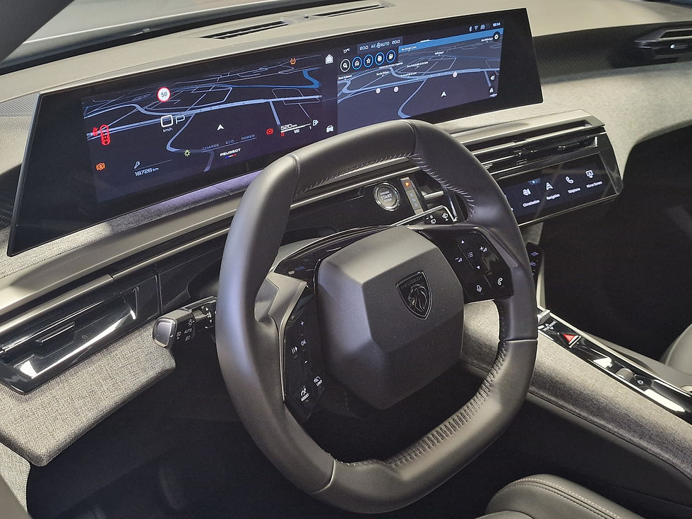 Miniature : PEUGEOT 5008 HYBRID 145CV BVA / 7 PLACES / CARPLAY / GPS / CAMERA / LED