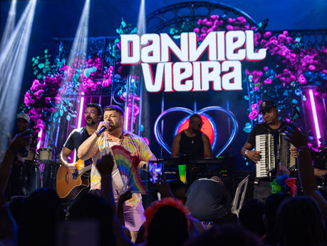 Danniel Vieira encerra Carnaval com Arrastão na Quarta-feira de Cinzas