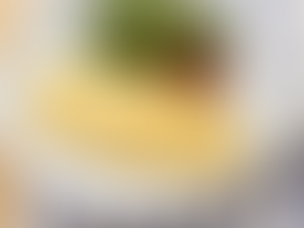 【罪悪感ゼロ】夜遅く食べても太らない!?油を使わずレンジで1分「ふわとろオムレツ」の神タイパレシピ