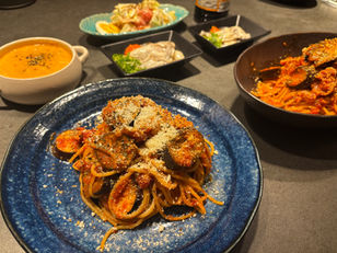 🍝本格ボロネーゼ・🥦🍅若月鶏卵のゆで卵でブロッコリーの芯×ミニトマトのごまマヨサラダ🥚✨