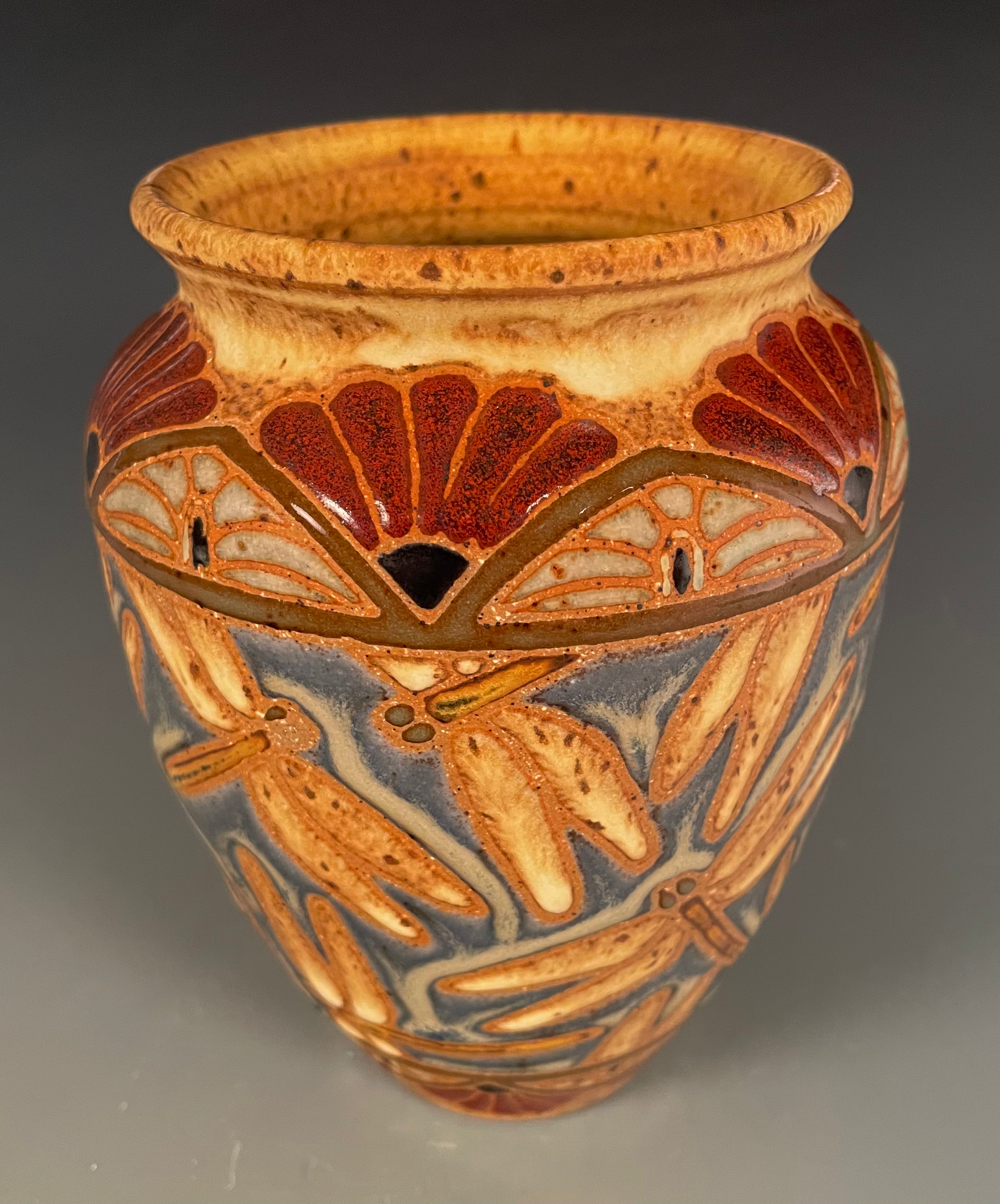 Dragonflies cabinet vase