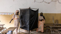 Does Repeatedly Holding Polls in Africa Create Opportunities for Democratization Effects?