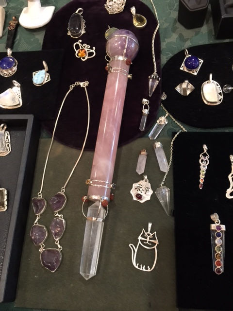 fair jewelry healing wand chon.JPG