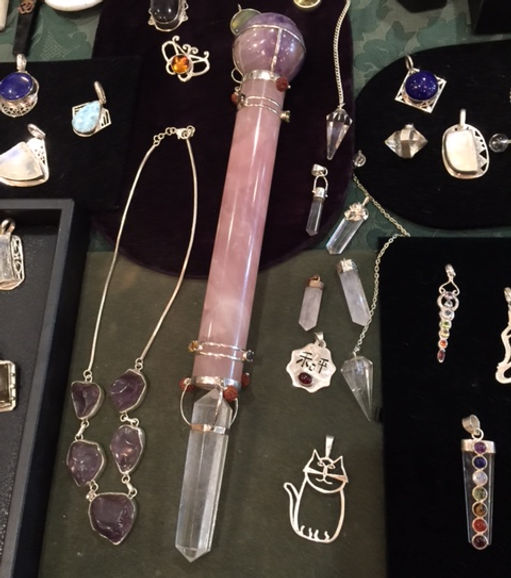 fair jewelry healing wand chon.JPG