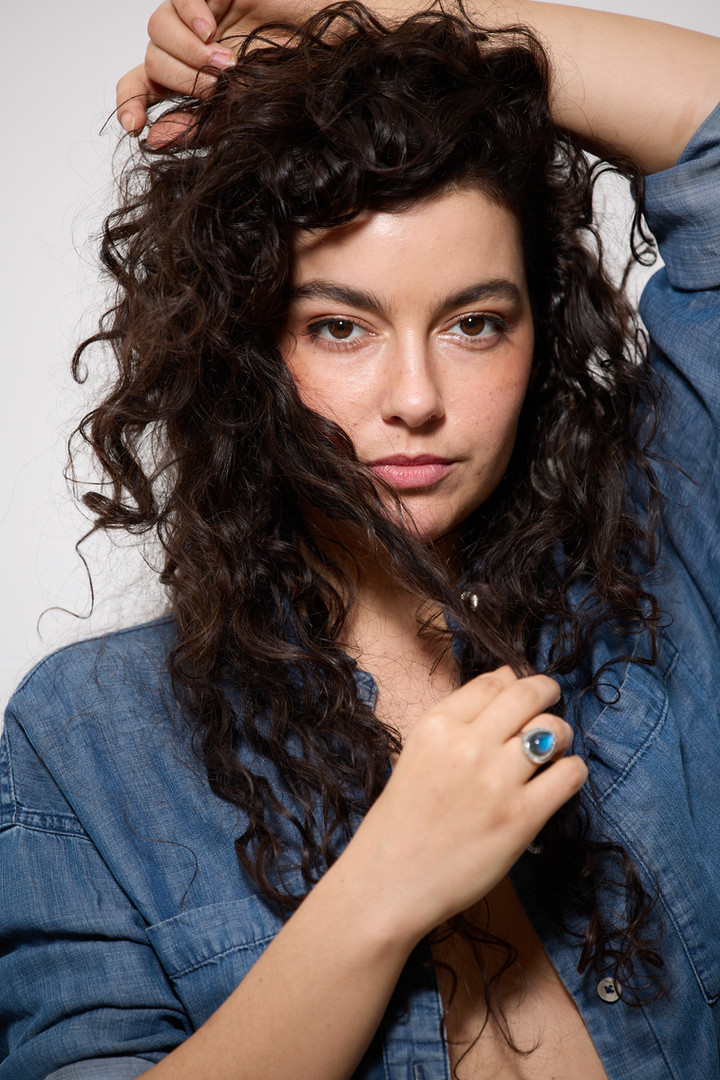 MarianaAroxa.jpg