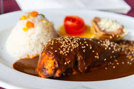 Pollo En Mole
