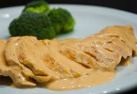Pollo En Salsa De Chipotle