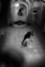 Photographe de mariage en Alsace – couple de mariés dansant lors d’une séance couple