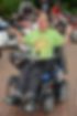 Mann in einem Rollstuhl