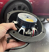 Model S Gen3 Speaker UGC