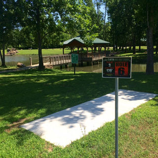 Disc-Golf-at-Archey-Fork-Park-in-Clinton-Arkansas.jpg