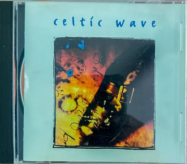 Celtic Wave audio cd - Classical - BMG 09026 68985 2 Made In USA - Image 1