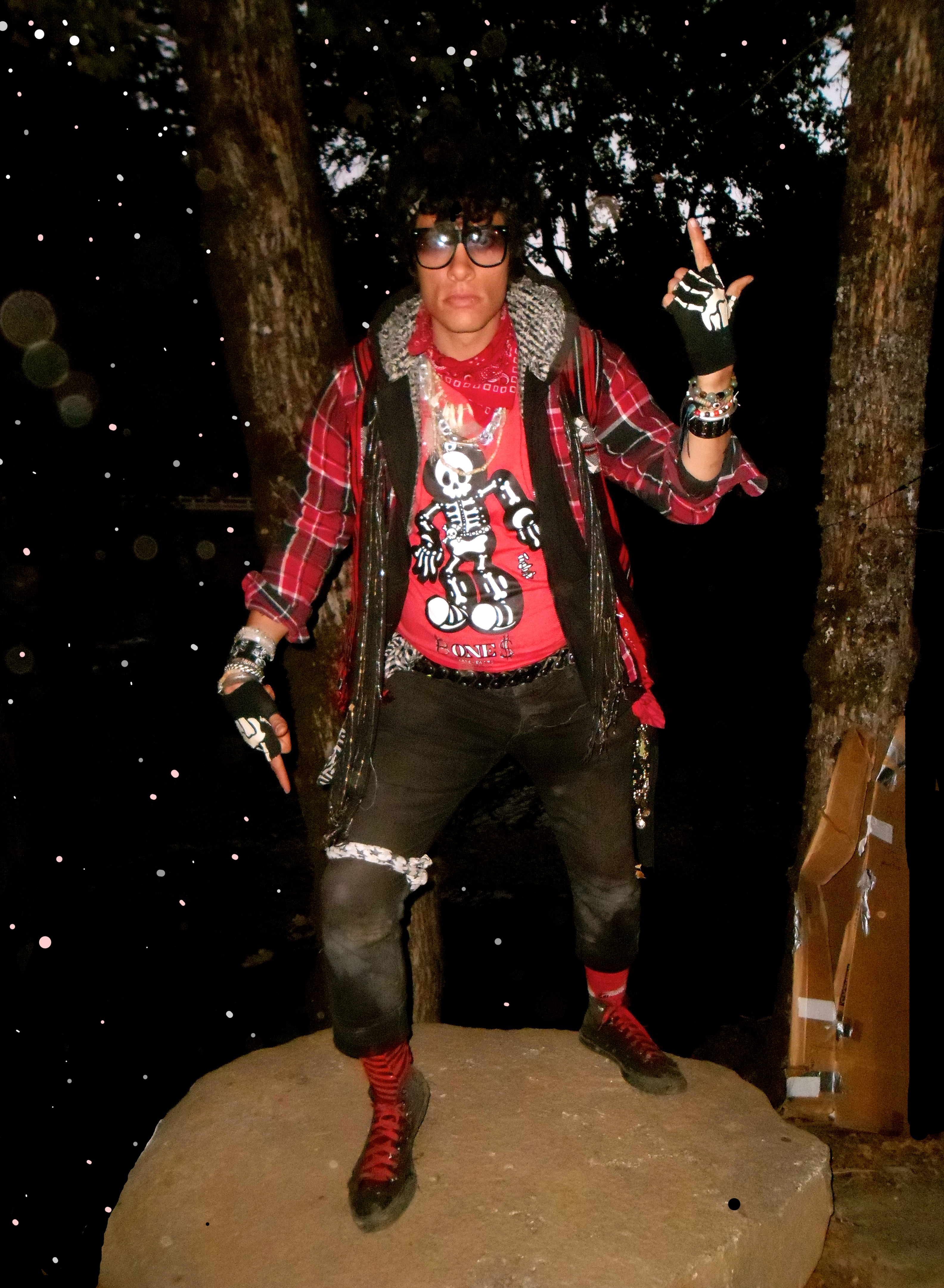 JohnEe Xango Bone$ go BOOM