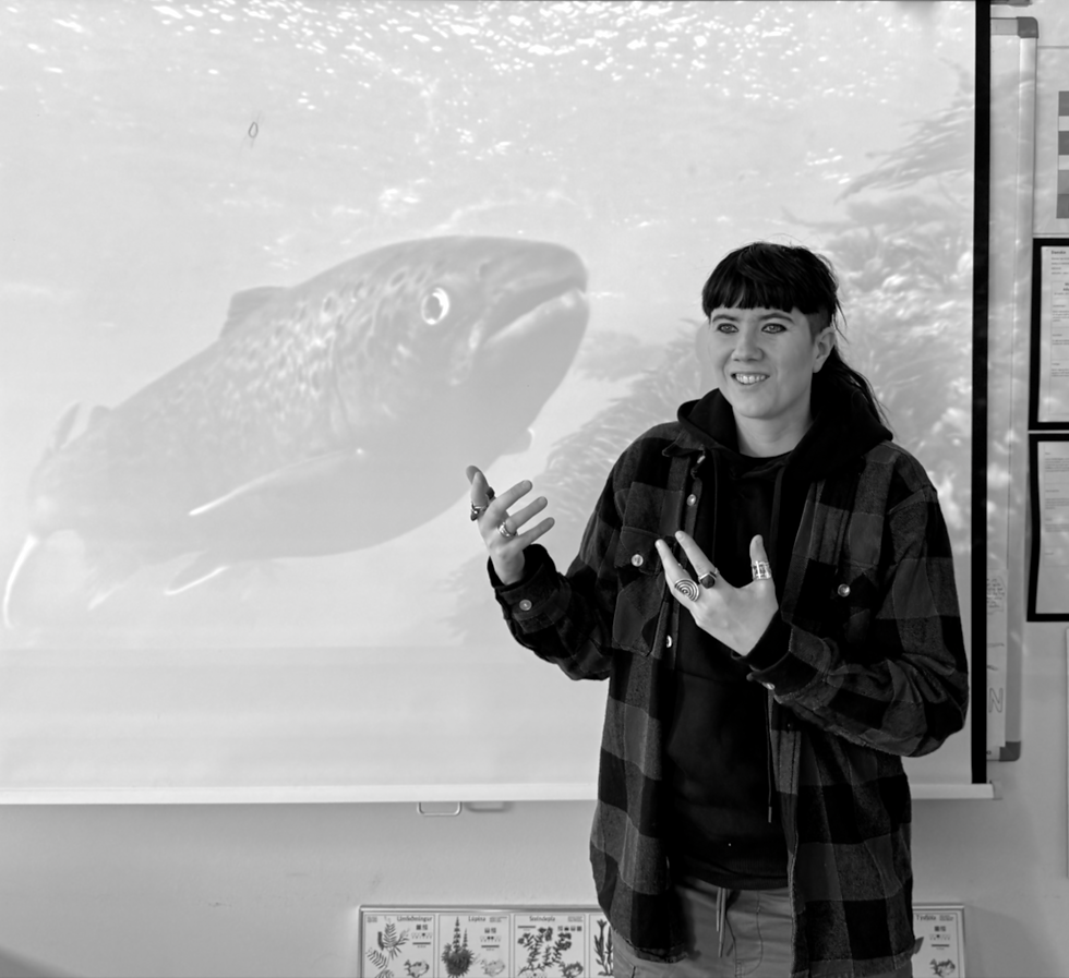 Dalrun Kaldakvisl_animal historian_Vatnaverur Islands_icelandic aquatic animal_icelandic w