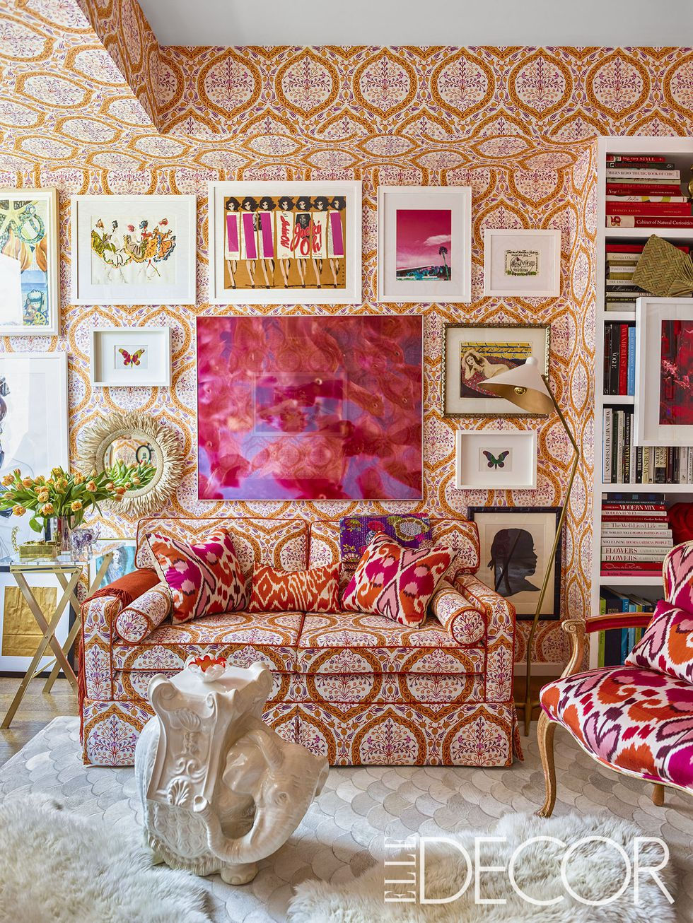 Wallpaper and fabric is by Elizabeth Hamilton, image via Elle Decor, Photo by Eric Piasecki