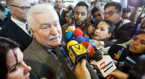 Pozamiatane?! Prezes IPN ujawnia: w dokumentach z szafy Kiszczaka są dwie teczki TW "Bolka"