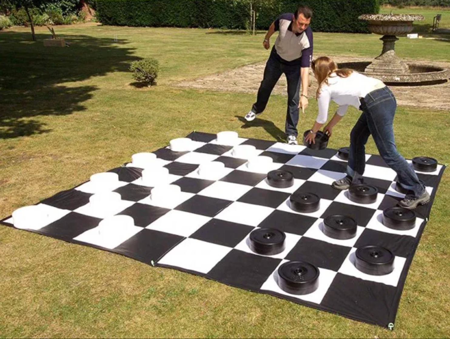 Giant Checkers