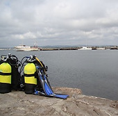 ETANG-DE-THAU-SURFACE.jpg