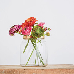 Vase-with-frog