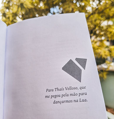 Dedicatória do livro 'Meninos que brincaram na Lua', de Fernando Molica