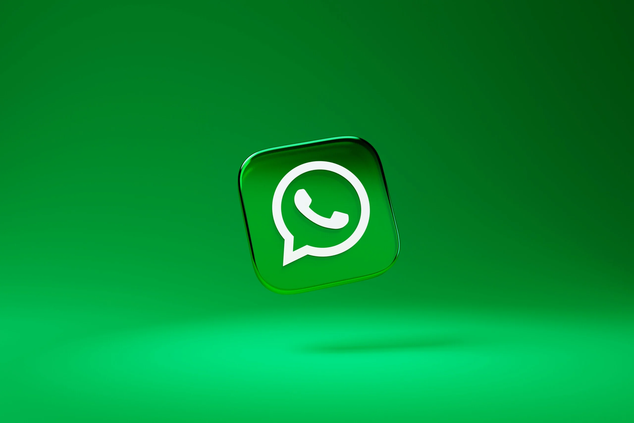 WhatsApp est actuellement en train de mener des essais pour permettre l'envoi de messages vidéo