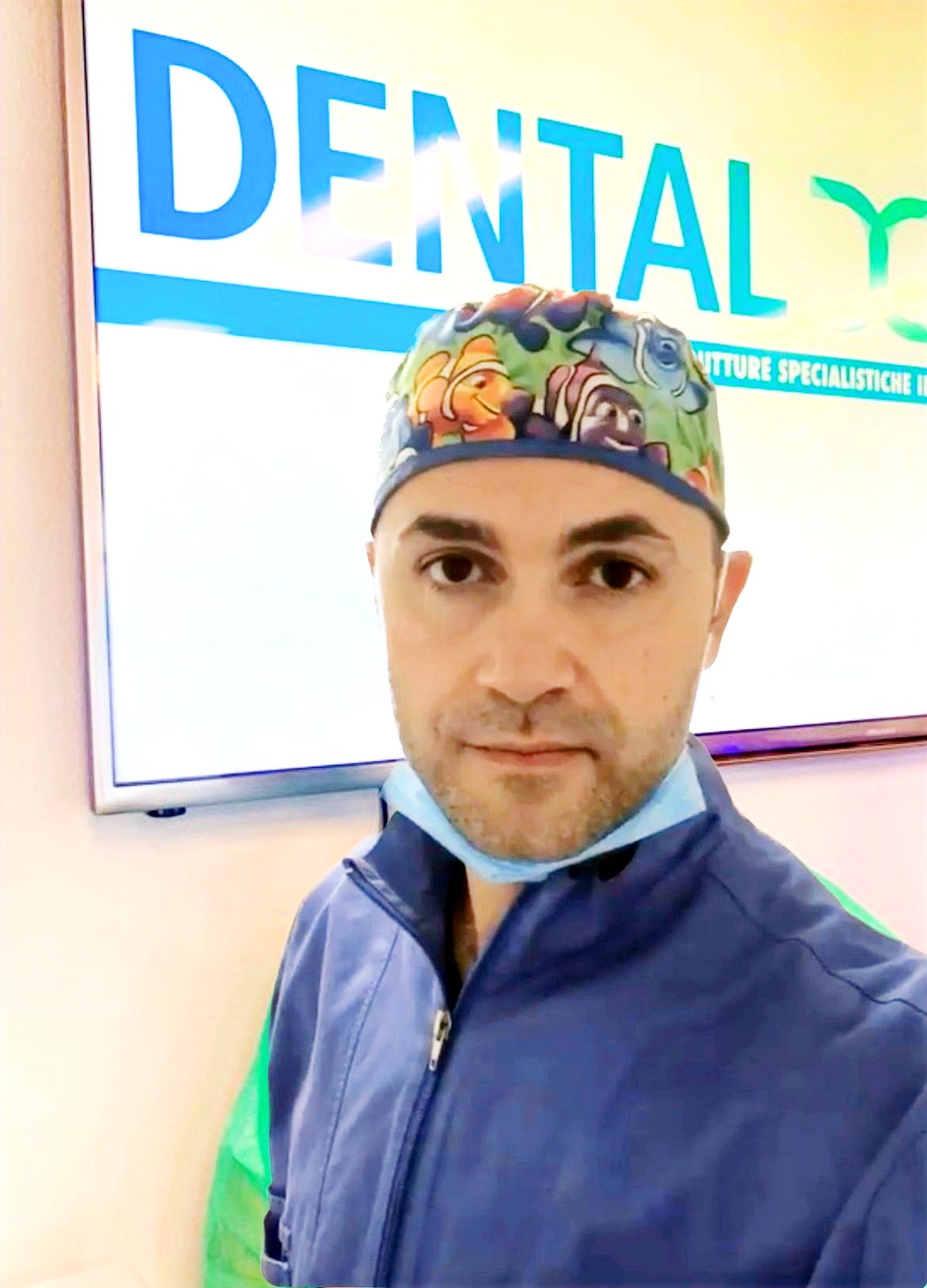 Dott. Alessandro Tilli Dentista Odontoiatra Dental Clinique