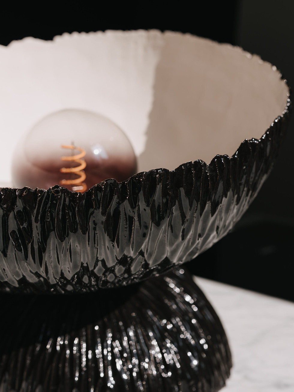 glossy_black_large