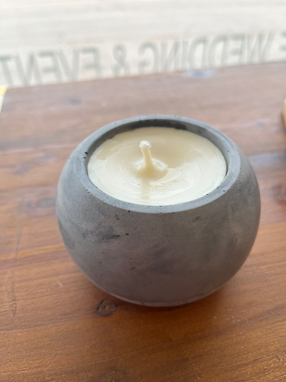 Thumbnail: Linen & Stone Mercantile X Petaled Pail & Co Beeswax Candle