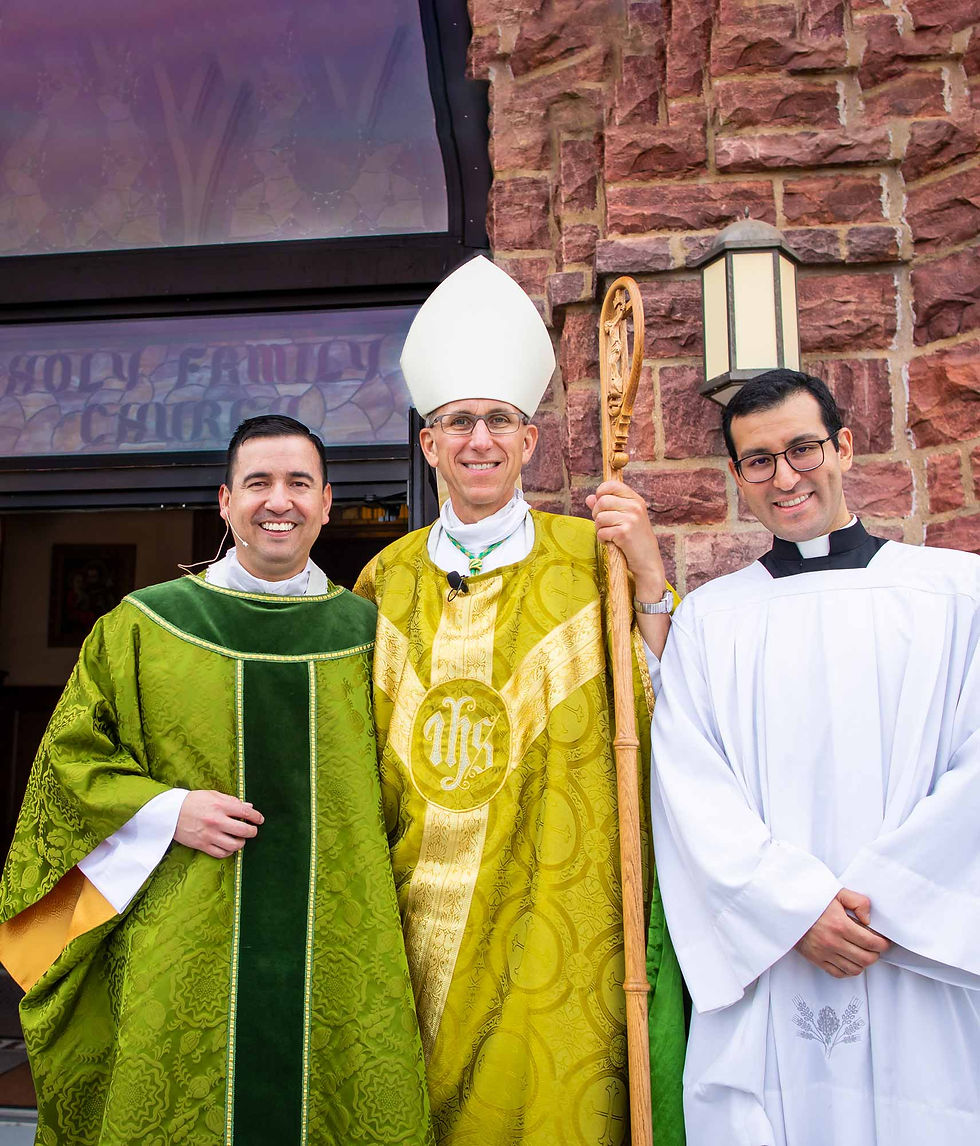 pro ecclesia sancta south dakota bishop obispo alegria sacerdotes parroquia
