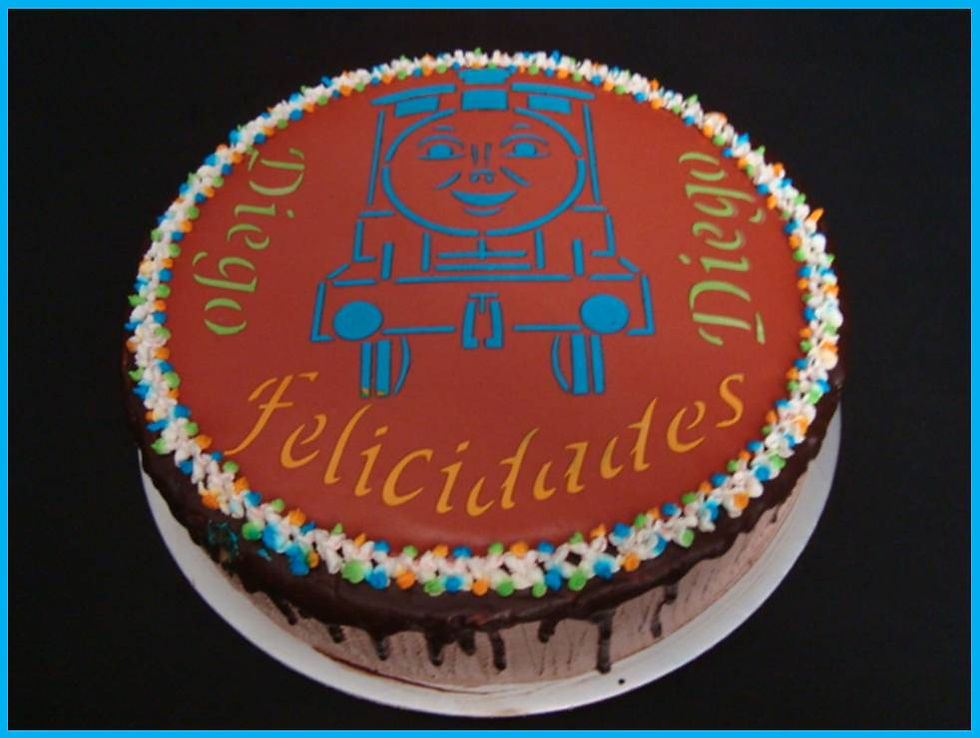 Pastel infantil tren.JPG