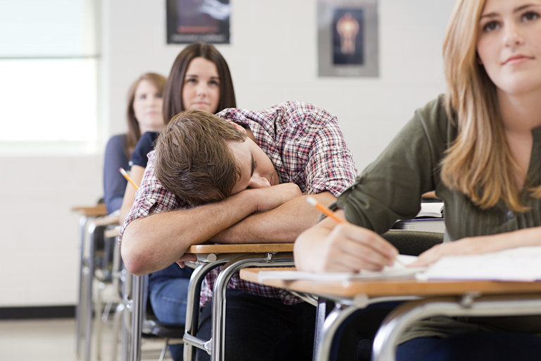 The Surprising Link Between Sleep And Grades Why School Should Start Later - 4ntytzz