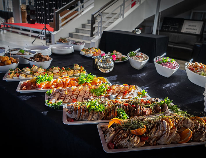 Lille Cateringi peolaud