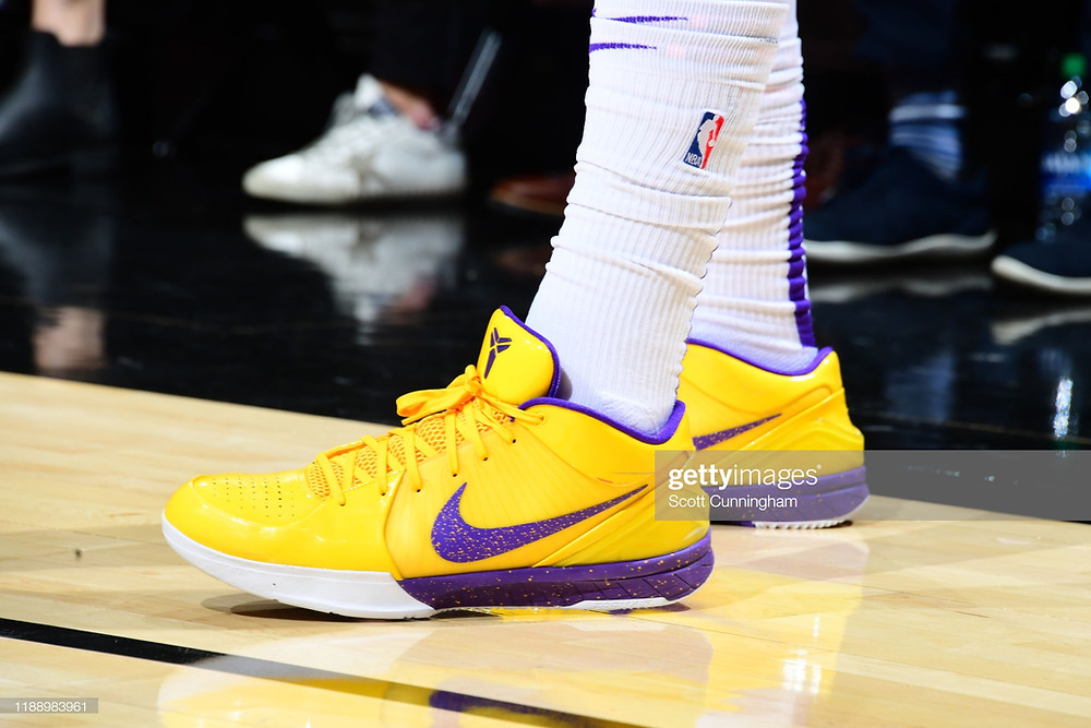 Anthony Davis sneakers