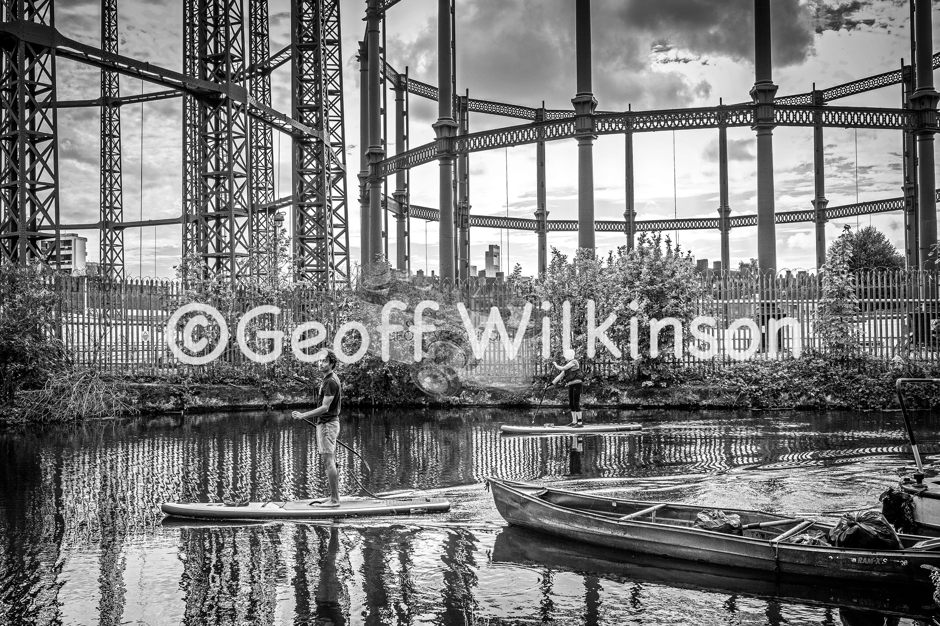 Paddle boarding on Regents Canal, Hackney