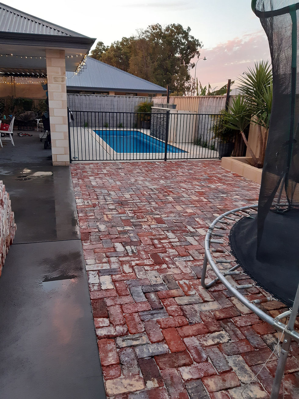 Thumbnail: Recycled Wirecut Red Clay