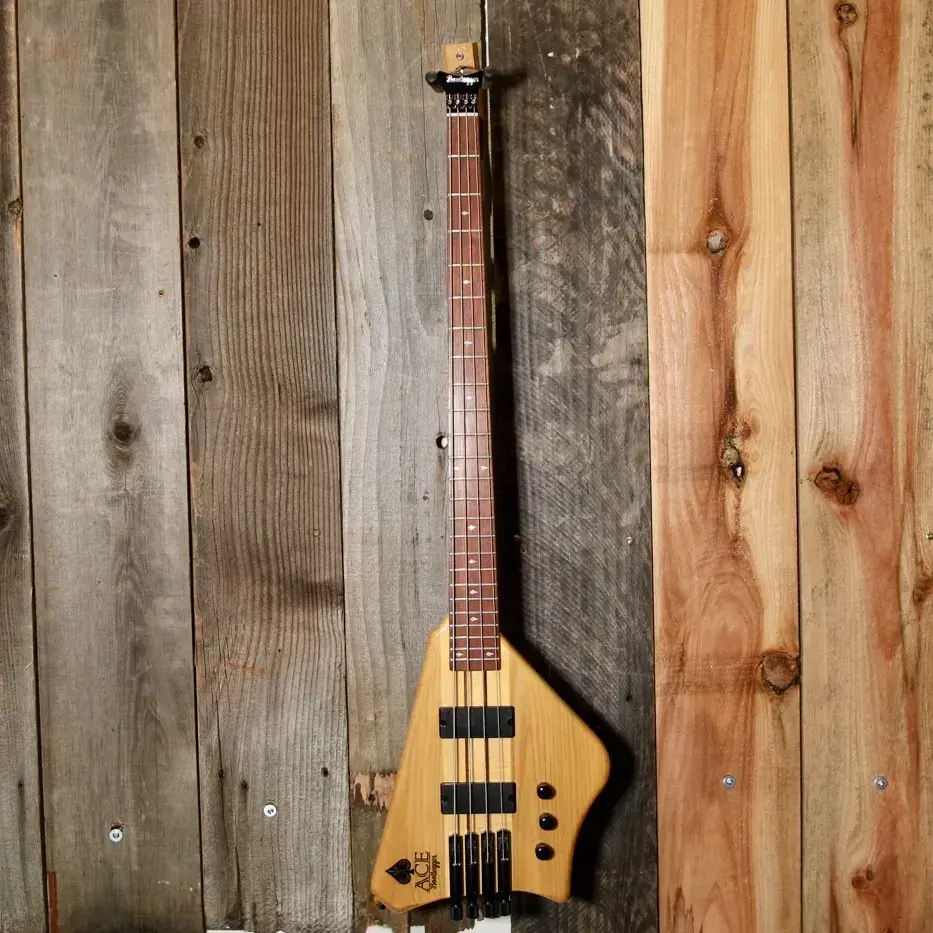 Thumbnail: Ace 4 String Long Scale - Honey Gloss