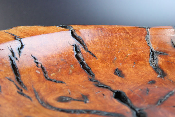 Thumbnail: cut with natural edge in briar burl wood (natural edge-live edge