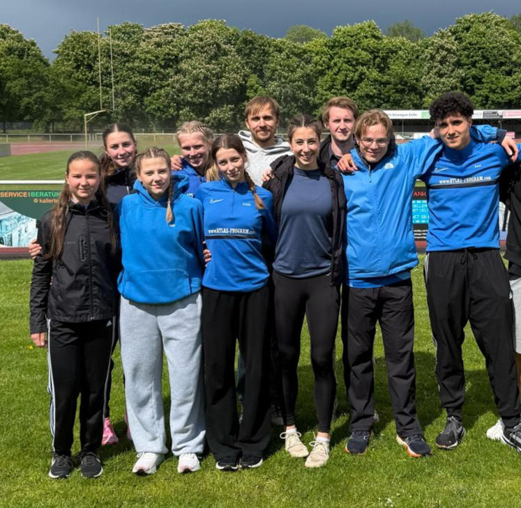 v.l.n.r. Julia Hennemuth, Sinya Bandow, Sina-Joline Rietig, Lara Gesch, Frida Theilen, Kevin Haug, Kimberly Geweke, Levin Bandow, Jonas Kirchner, Paul Biebl