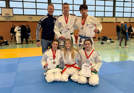 Silbermedaille für die Judoteufel des GSC 67 e.V. Anasstasia Khitarishvili, Ronald Gebel und Leon Weit 