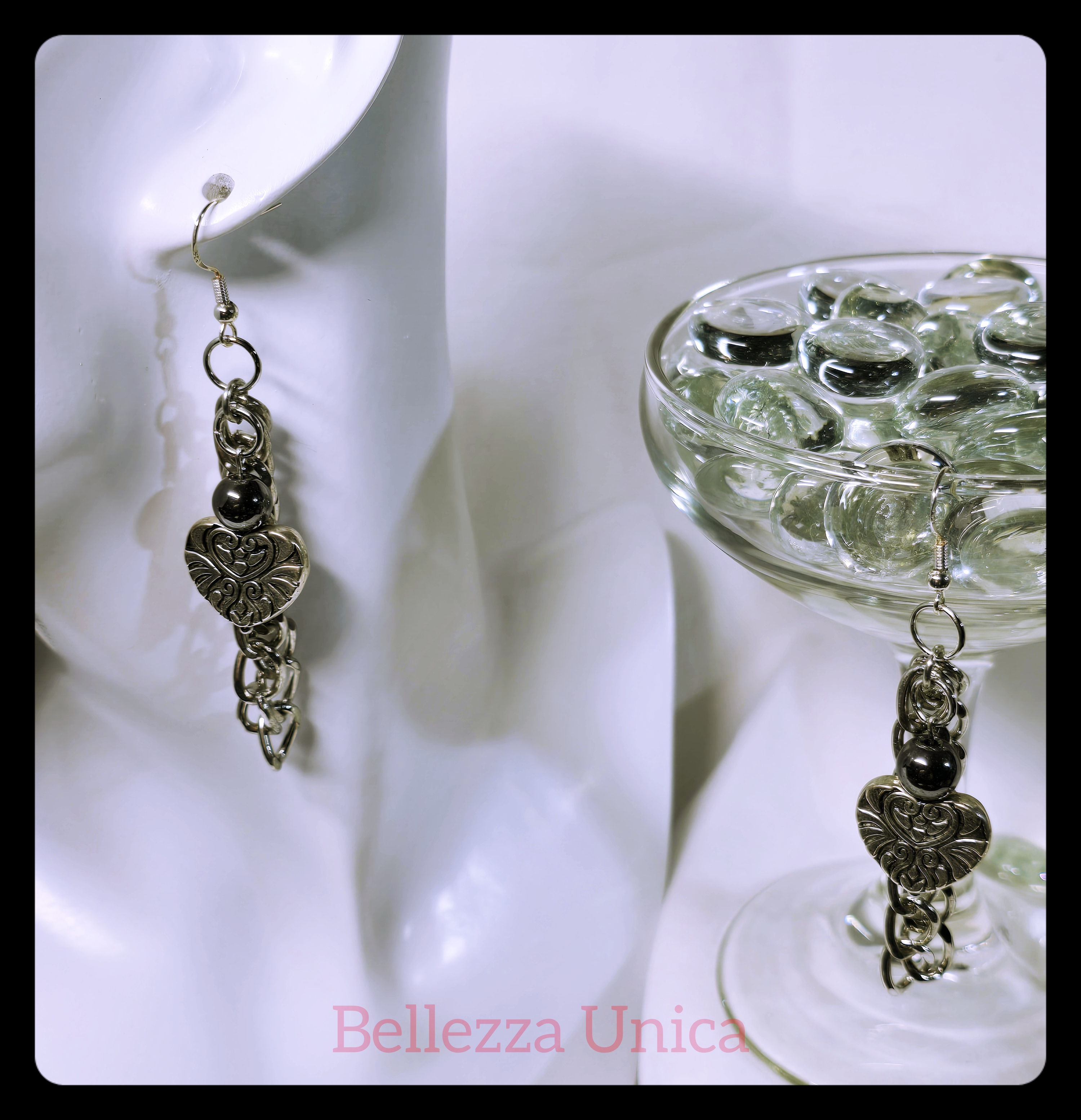 Dangle Earrings with Natural Stone - Heart & Chain (Hematite)