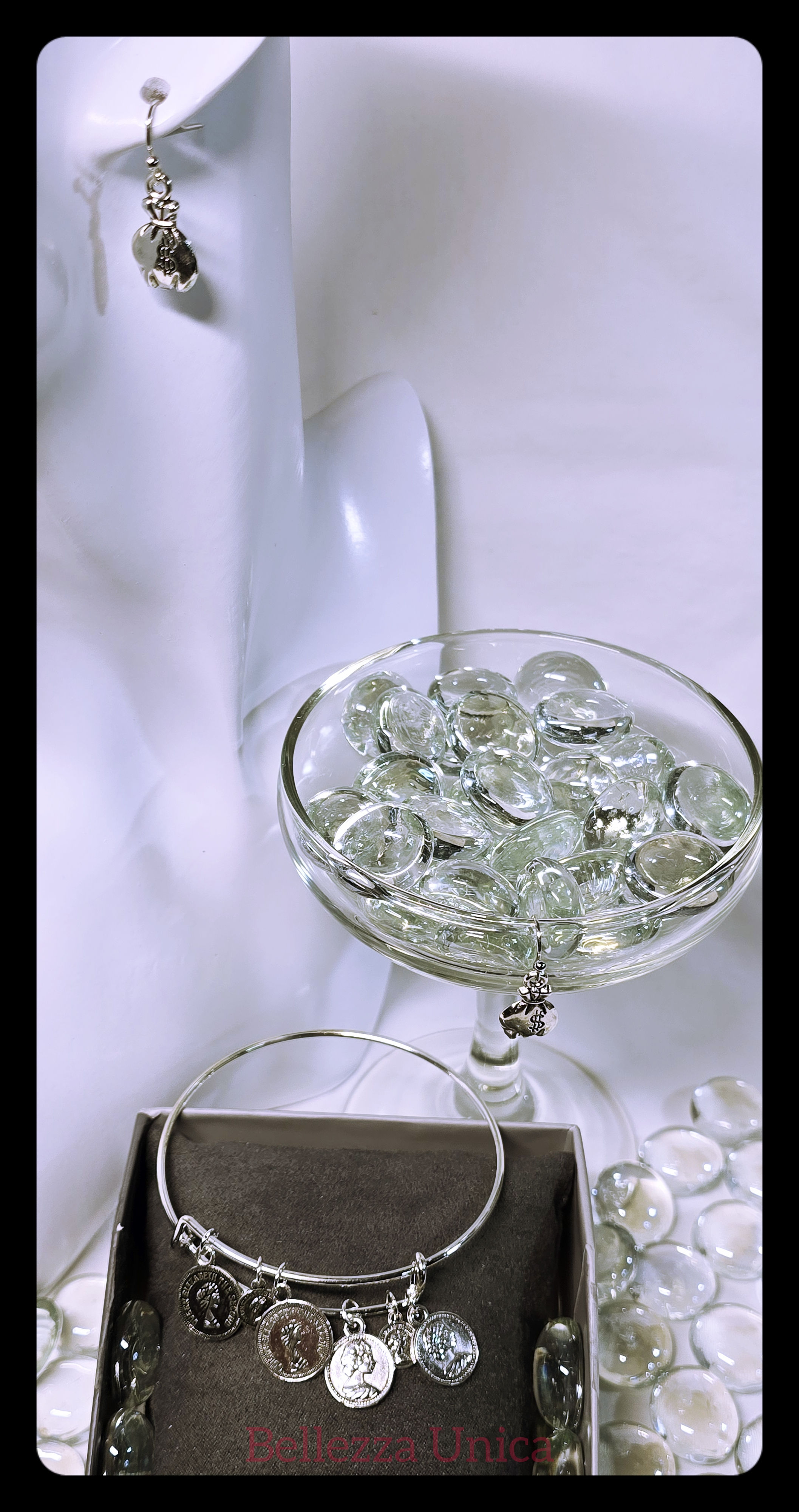 Earrings & Bracelet: Money